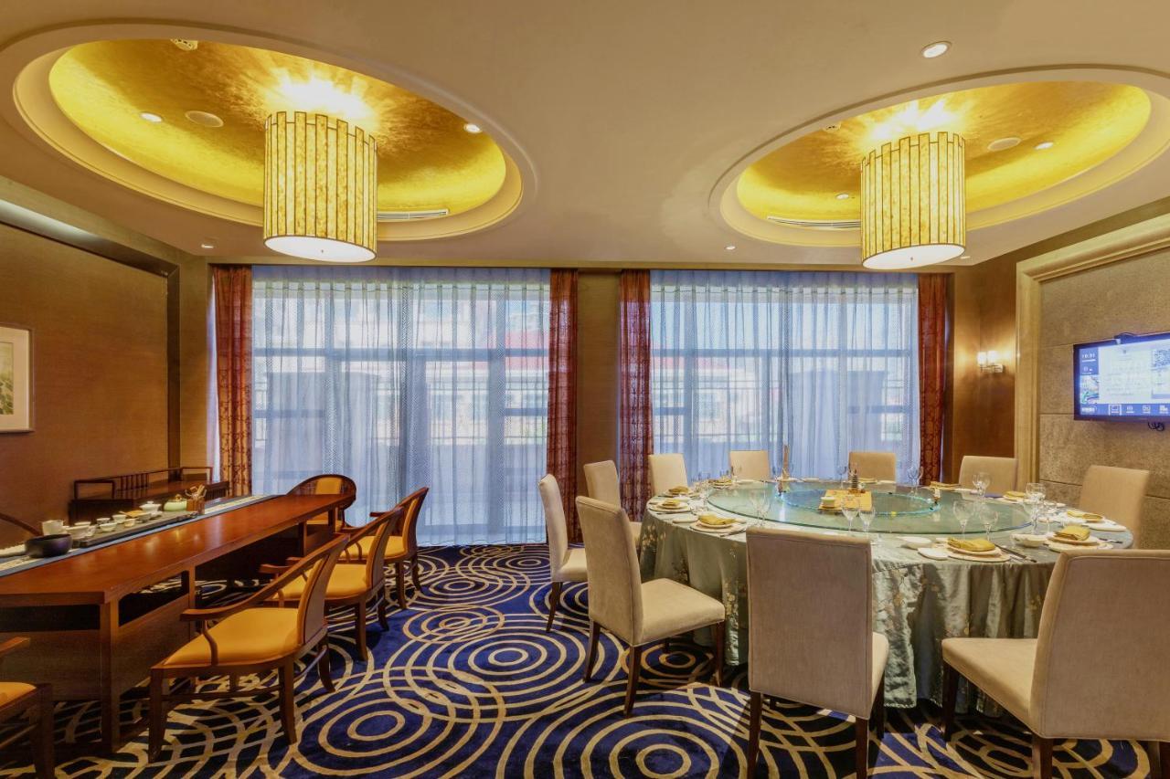 Howard Johnson Riverfront Plaza Fuzhou Phúc Châu Ngoại thất bức ảnh